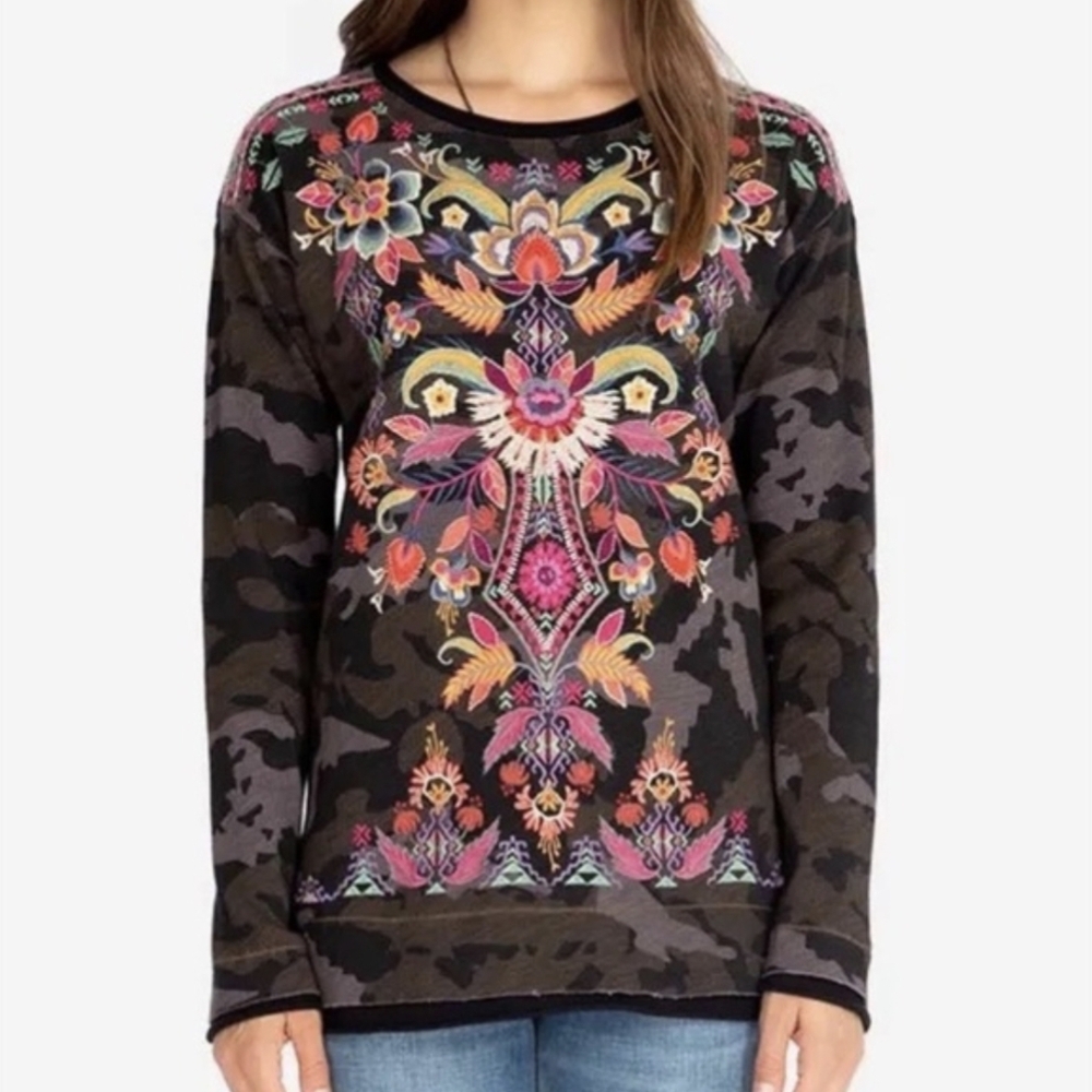 Johnny Was Multicolor Embroidered Camouflage Waffle Knit Size Large